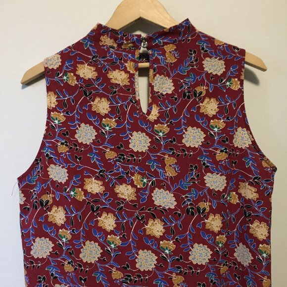 Valleygirl Burgundy Floral Sleeveless Keyhole Halter Neck Blouse - Picture 7 of 16